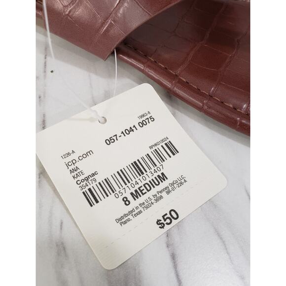 a.n.a -‎ Womens Kate T-Strap Flat Sandals Brown Cognac Faux Leather Crocodile 8 - Picture 5 of 8